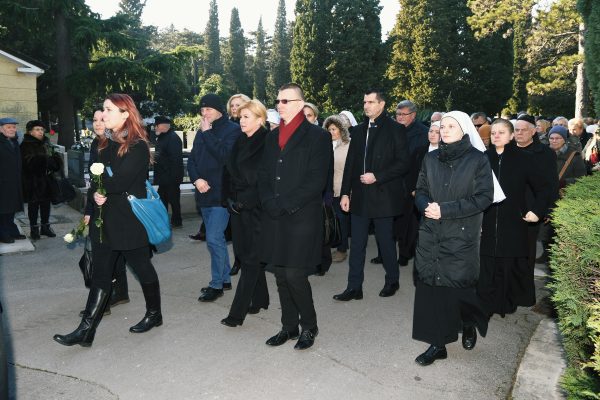 Svetište Majke Božje Trsatske Rijeka, Gospa Trsatska