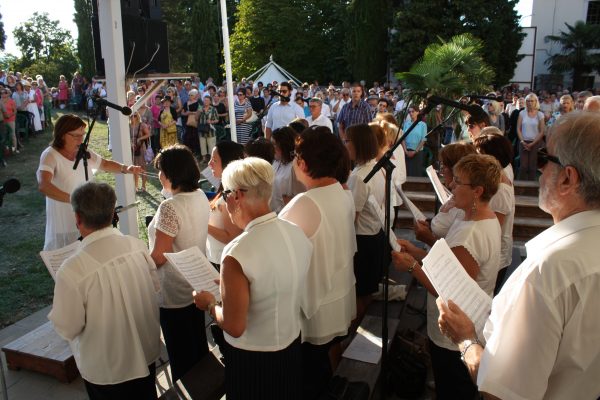 Svetište Majke Božje Trsatske Rijeka, Gospa Trsatska