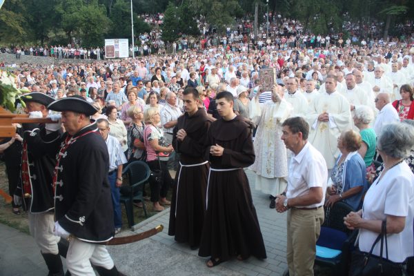 Svetište Majke Božje Trsatske Rijeka, Gospa Trsatska